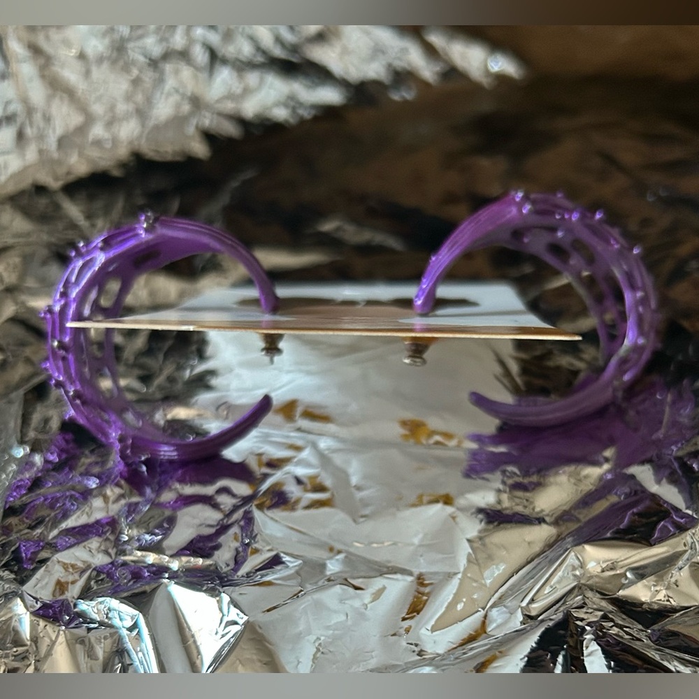 Early 2000s Purple Patterned Metal Post back Hoop Earrings